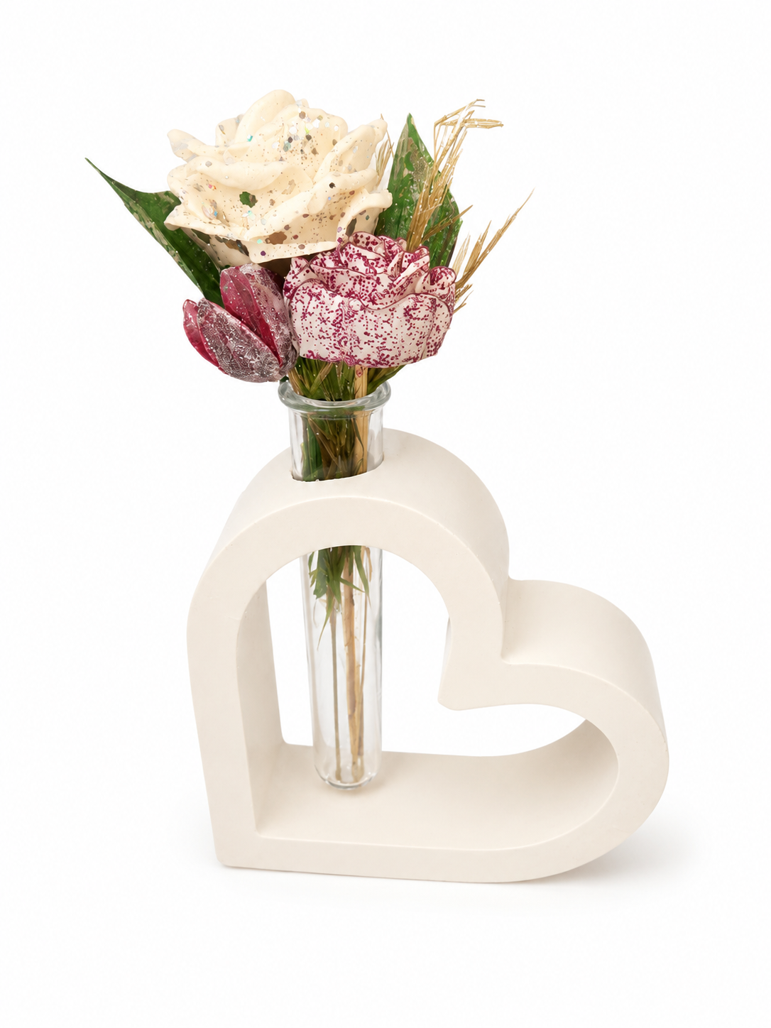 Vase coeur avec fleurs éternelles personnalisable